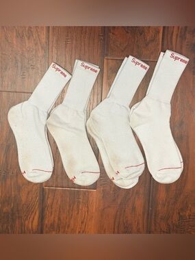 ‼️4 Pair‼️Supreme White Crew Socks